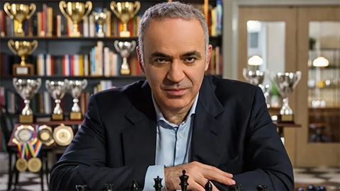  Vì sao Garry Kasparov được xem là Vua cờ vĩ đại nhất mọi thời đại?